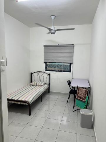 Kajang 2 Female Room for Rent  1