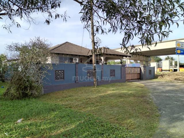 Bungalow Untuk Di Jual di Jalan Seri Teruntum, Tanah Putih Kuantan Pah 1