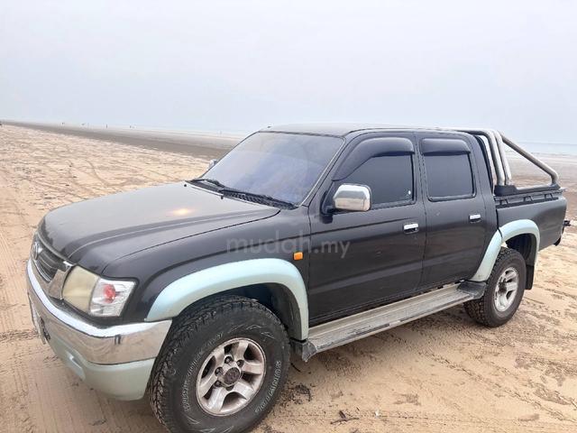 2024 Toyota HILUX 2.4 G MY17 AN120 FACELIFT II (M) - 2