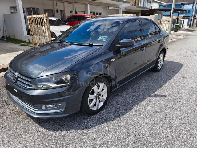 2017 Volkswagen VENTO 1.6 COMFORTLINE (A) - 1