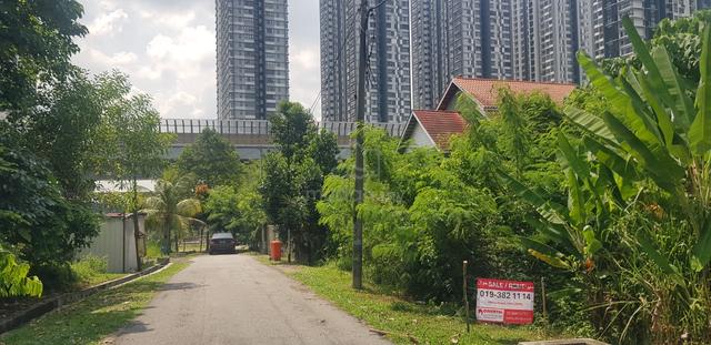Tanah Lot Kediaman 100 m Dari Stesen MRT Kg Selamat Kota Damansara 1