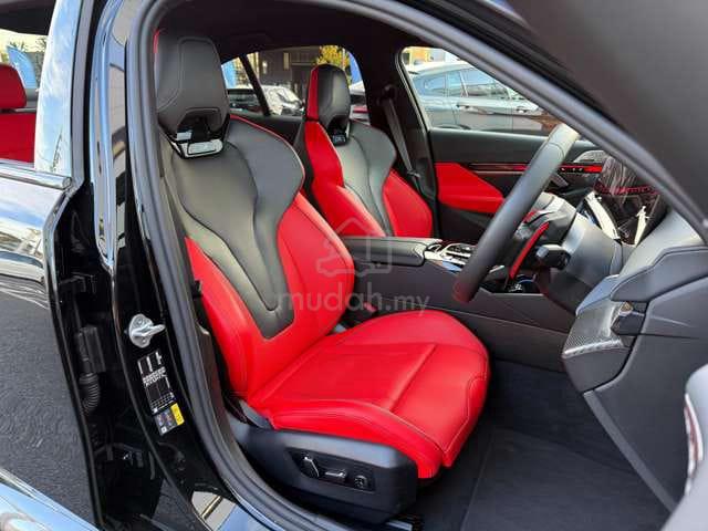 2025 BMW M5 4.4 TwinPower Turbo V8 M xDrive Hybrid - 5