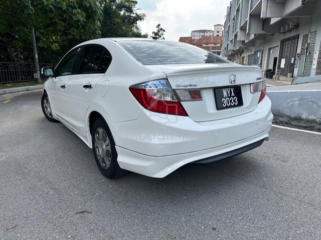 2013 Honda CIVIC 1.5 (HYBRID) (A)LOAN / CASH - 3