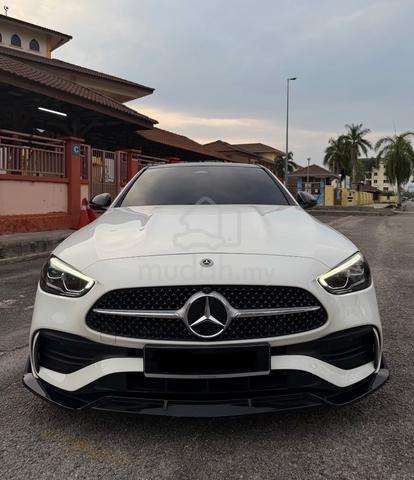 2023 Mercedes-Benz C300 AMG Line 2.0 local facelif - 3