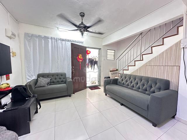 Taman Bukit Rawang Jaya@ Renovated Unit 1