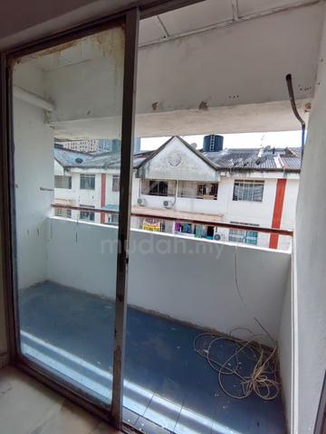 Kota Laksamana Utama Apartment 1