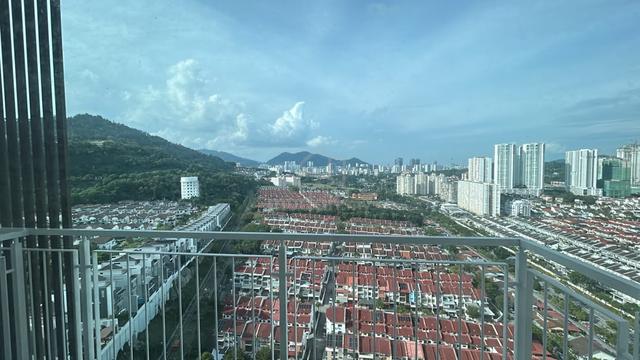 Reflections Condominium 1