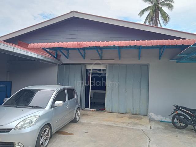 Gudang Di Kg Kubang Batang 1