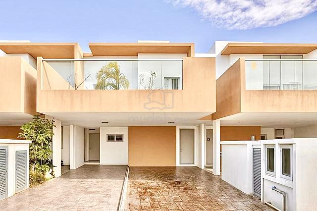 Best Buy Upper Townhouse Casa Bluebell Casa Green Cybersouth Dengkil 1