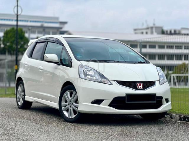 2010 Honda JAZZ 1.5 V (A) - 1