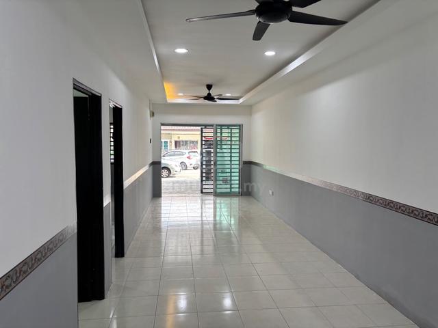 New and Renovated Terraced House For Sale @ Tmn Lagenda Teluk Intan 1