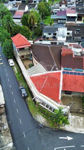 RENOVATED CONER LOT 2storey Ampang Jaya, Ampang Selangor 1