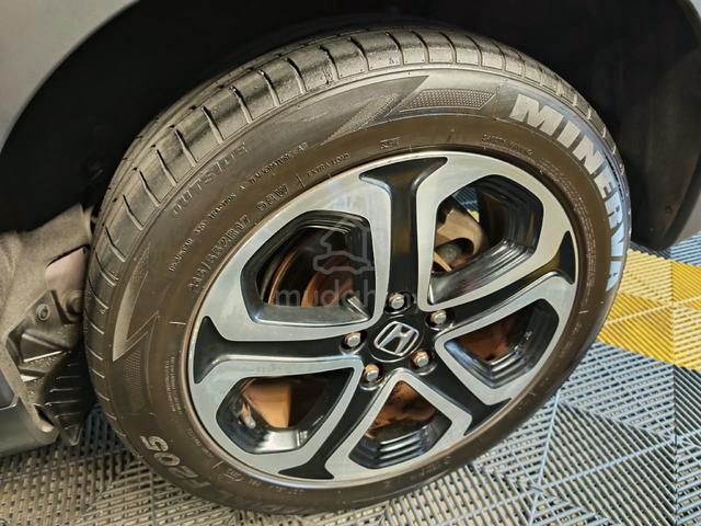 2017 Honda HR-V E-Spec 1.8 (A)Loan Kedai/Loan Bank - 4