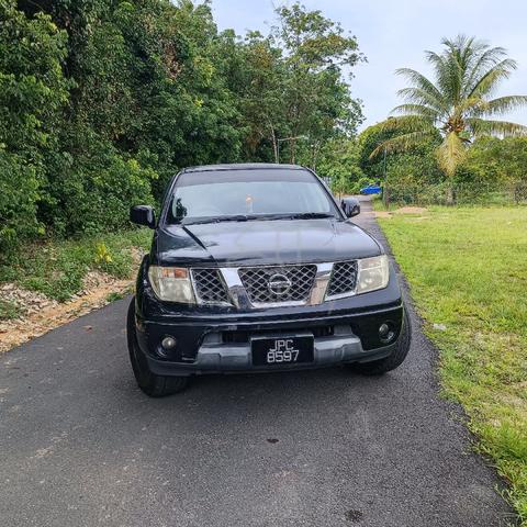 2013 Nissan NAVARA 2.5 CALIBRE (A) - 2