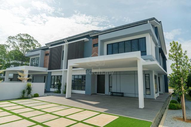 Gated Guarded 50 x 80 Double Storey Semi D nr Ayer Keroh Mitc Melaka 1