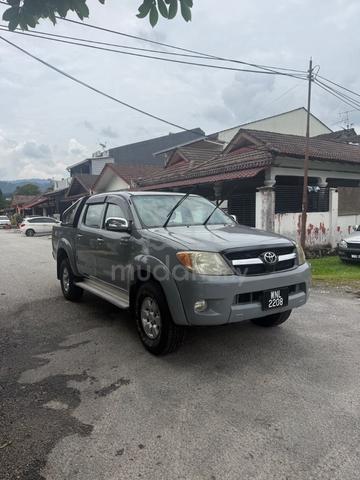 2005 Toyota HILUX 2.5 G MY05 KUN25R (A) - 1
