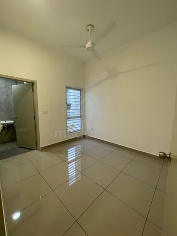 Double Storey Emilia Lakeside 1 Nilai Impian Nilai 3 USIM 3