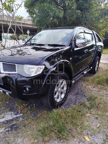 2013 Mitsubishi TRITON 2.5 VGT (A) - 2