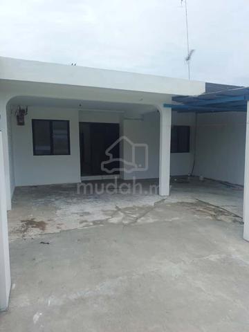Taman Sentosa Single Storey Terrace House 3bed Simpang Renggam Johor 1