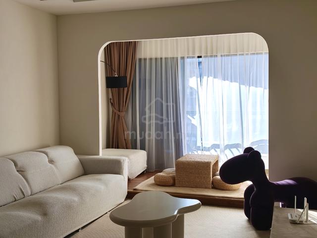 Marina Court 1