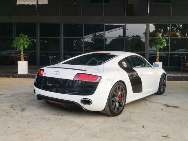 Mil-19k 2009 Audi R8 5.2 v10 FSI QUATTRO (A) - 4