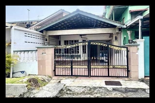 DEPOSIT FLEXIBLEš„NEGO 22x100 RENOVATED 1.5 Storey Bandar Sri Petaling 1