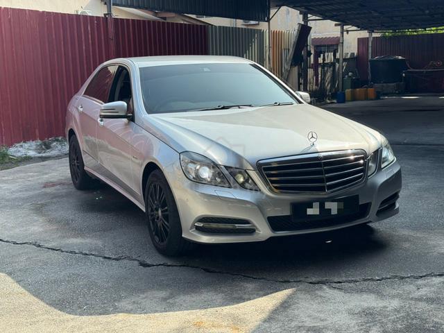 2011/12 Mercedes Benz E200 CGI LOAN KEDAI IC SHJA - 1
