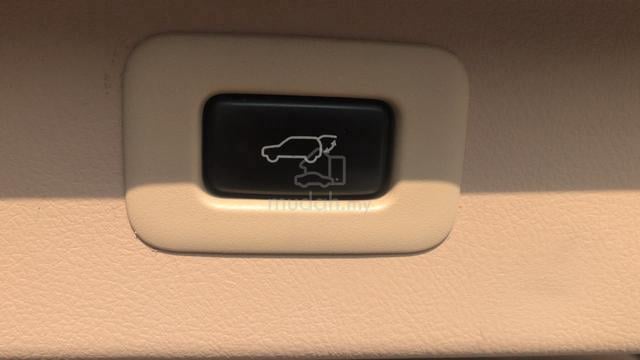 2008 Toyota ALPHARD 3.5 350GL (loan kedai) - 5