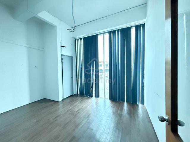 RENOVATED 1st Floor Shoplot Office Melaka Raya Kota Laksamana Semabok 1