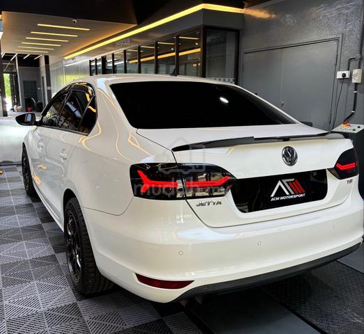Volkswagen JETTA 1.4 TSI Twincharge Turbo - 2