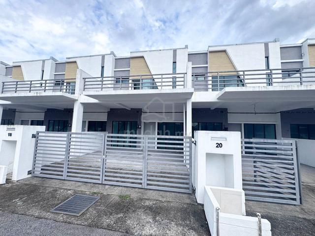 RUMAH BARU! Teres 2 Tingkat Perumahan Jaya Gading, Kuantan 1