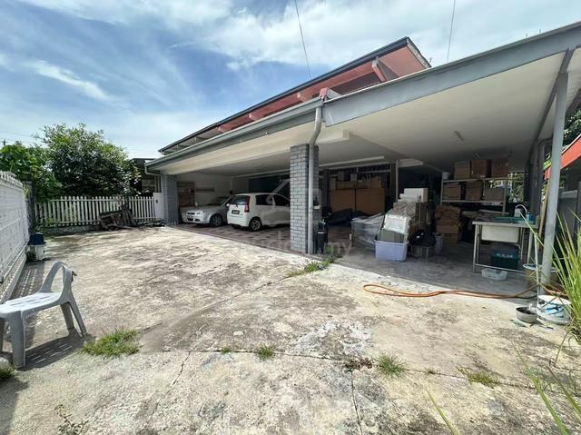 Taman Fu Yen 2 Storey Semi-D House For Sale 1