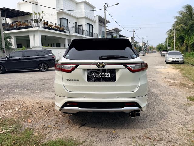 Toyota HARRIER 2.0 PREMIUM Modellista (A)-18 - 4