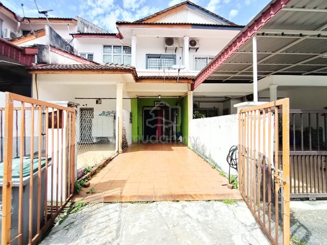 Townhouse Tingkat Bawah Taman Bukit Cheng Melaka For Sale 1
