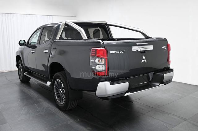 2019 Mitsubishi TRITON 2.4 VGT A/T PREMIUM TIPTOP - 4