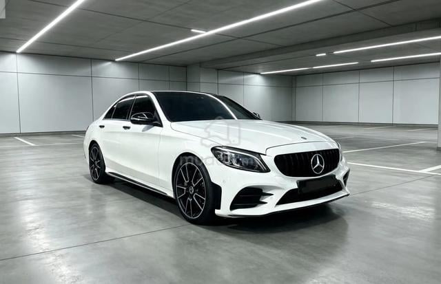 2019 Mercedes Benz 2.0 C300 AMG LINE (DIRECT-OWNER - 1