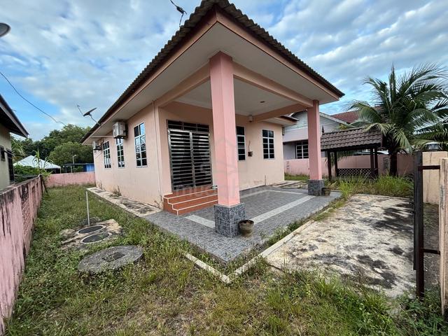 Banglo SURA JETTY DUNGUN 1