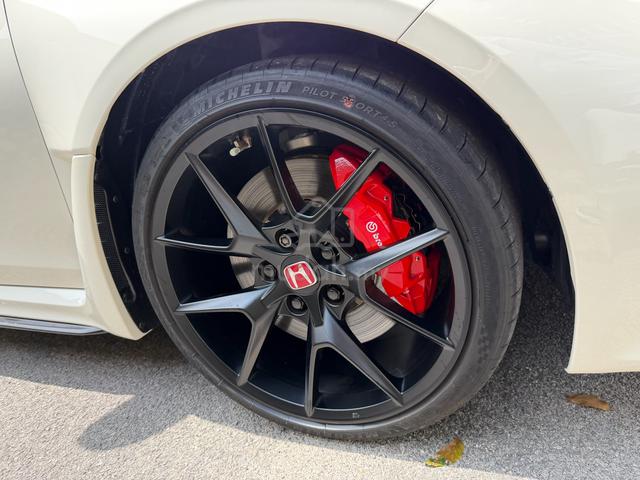 2024 Honda CIVIC 2.0 TYPE R FL5 (M) GRADE 5A 4K KM - 4