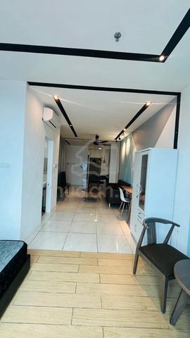 Manhattan Suites @ ITCC 1