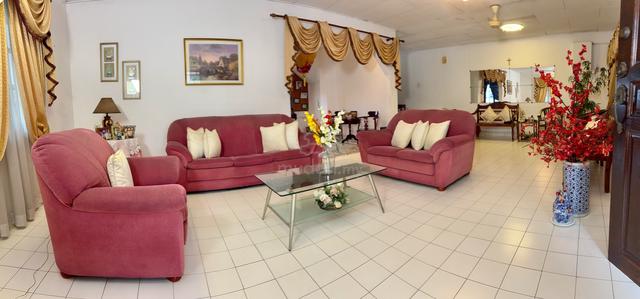 4 storey semi-detached house in Taman Tan Yew Lai 1