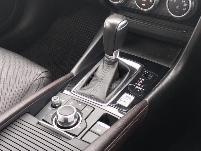 2018 Mazda 3 2.0 HATCHBACK SKYACTIV (CKD) - 3