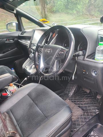 2016 Toyota ALPHARD 2.5 SC DBA-AGH30W (A) - 3