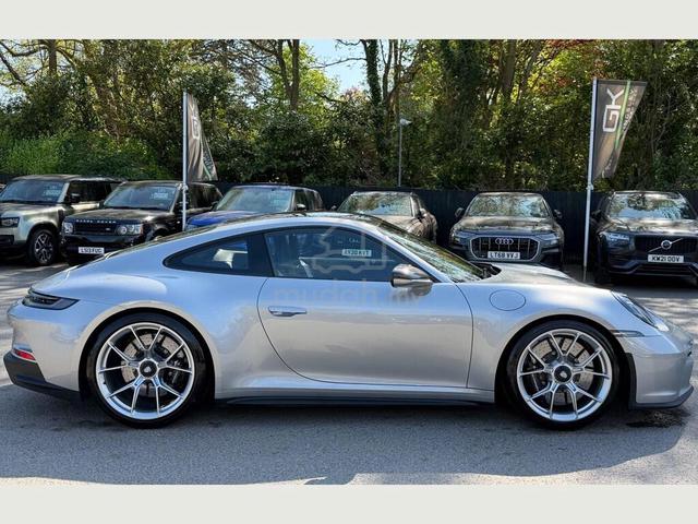 2023 Porsche 911 GT3 Touring PDK MEGA SPEC - 3