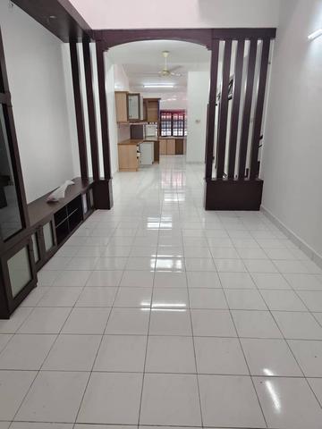Taman Pelangi Indah Jalan Pesona x 1.5 Storey House Sale Gaya Tebrau 1