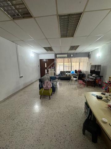 PULAU TIKUS Jalan C.O.LIM 2sty Terrace 1500sf CONCRETE 5bedroom 1