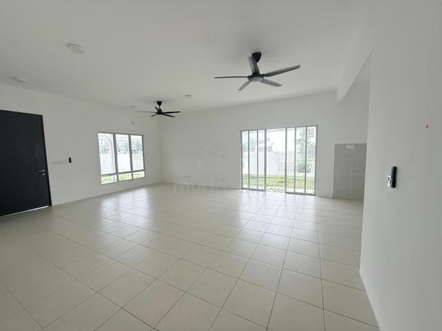 [New Unit] Corner Lot 2-Storey Iringan Bayu Seremban 5