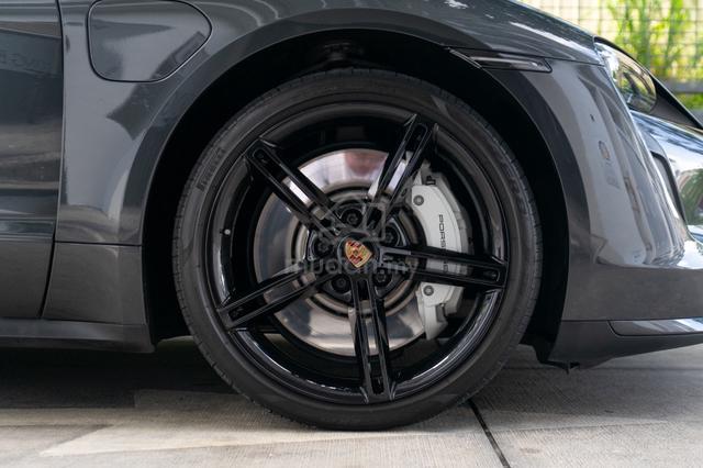 Porsche Taycan Turbo 2021 Volcano Grey Import New - 3