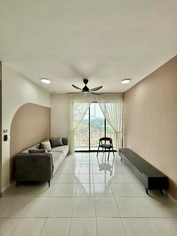 E Island Lake Haven 1