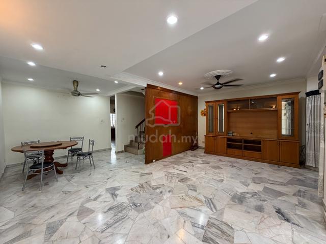 Taman Taynton View In Cheras KL, 2 Storey Terrace For Sale, Renovated 1