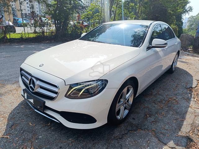 Mercedes Benz E200 AVANTGARDE 2.0 - 3
